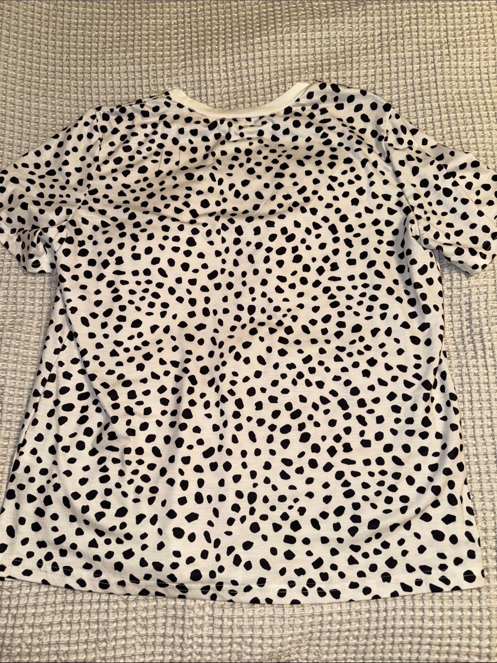 SHEIN White Short Sleeve Dalmatian Spot Tee
